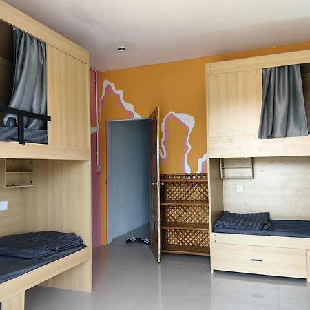 Arena Seaview Hotel Bantaj Kültér fotó